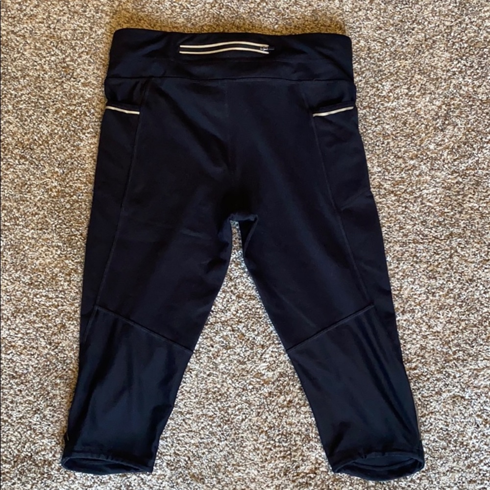 Athleta capris/knicker length